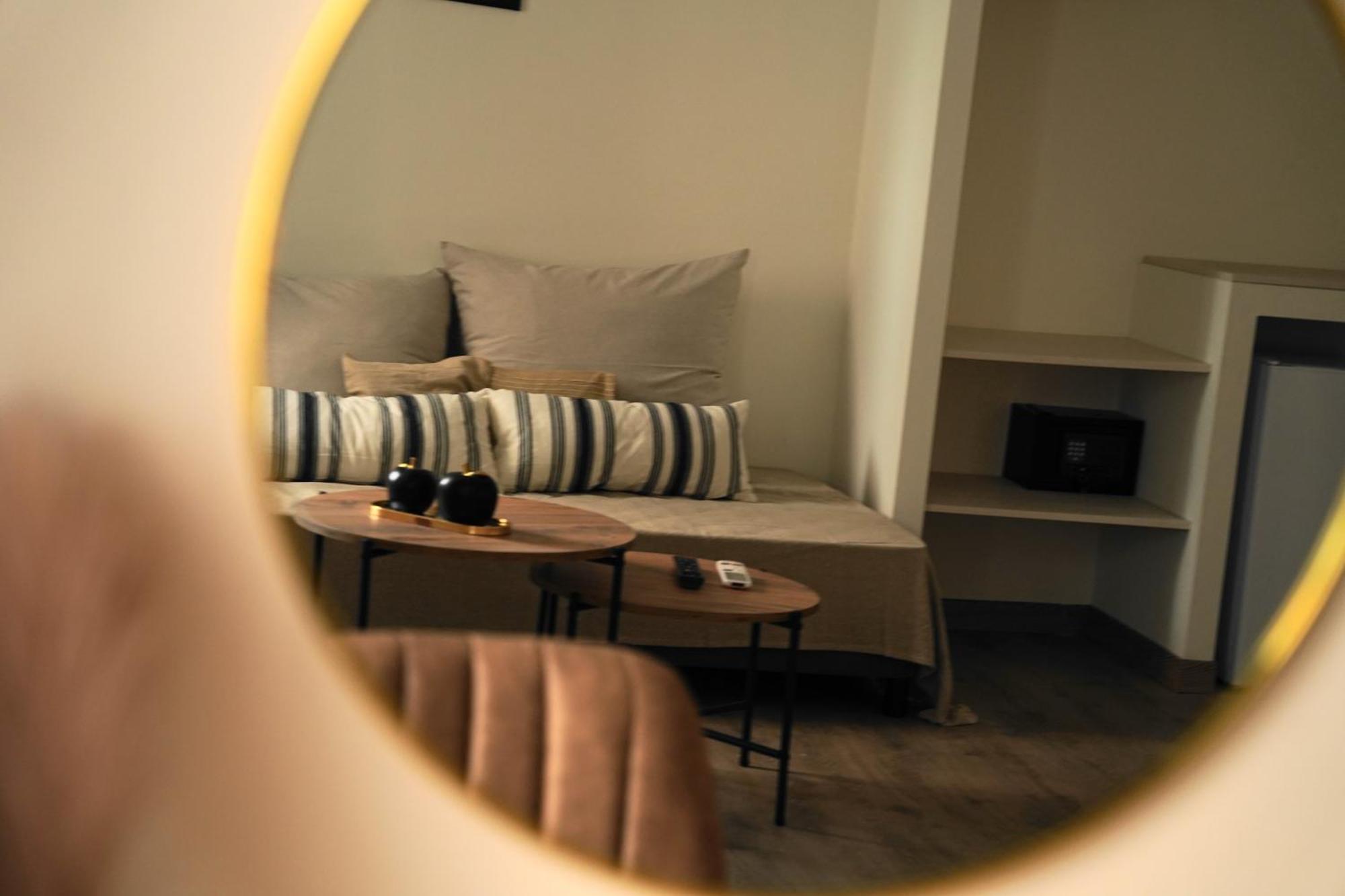 Aegean Gold Syros Suites Ermoupoli Eksteriør billede